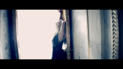 BritneySpears_Criminal_USZM21100143_mov_snapshot_05_47_2021_06_27_01_49_42.png