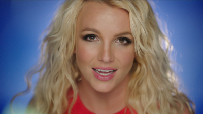 BritneySpears_OohLaLa_USRV81300273_mov_snapshot_01_30_2021_06_27_00_16_37.png