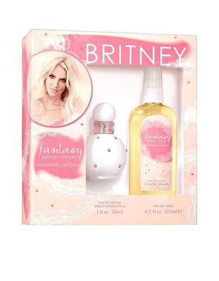 Britney Spears Intimate Fantasy 30ml gift set:

- 30ml Eau de Parfum Spray
- 125ml Scented Dry Body Oil.
