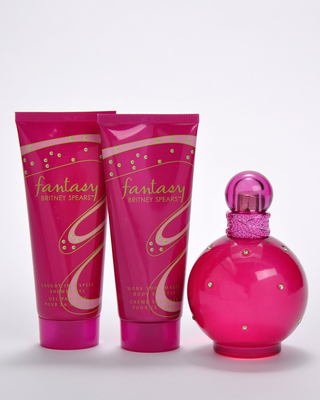 Britney-Spears-Fantasy-Set-for-Women__01416373_britneyspears_1.jpg