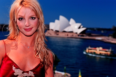 Britney_44_02.jpg