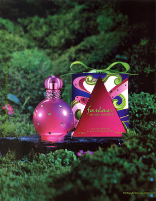 Britney_Spears_Fantasy_Bottle.jpg