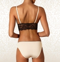 14652-amaryllis-anglewithblack-trianglewireless-tai-back-model_1.jpg